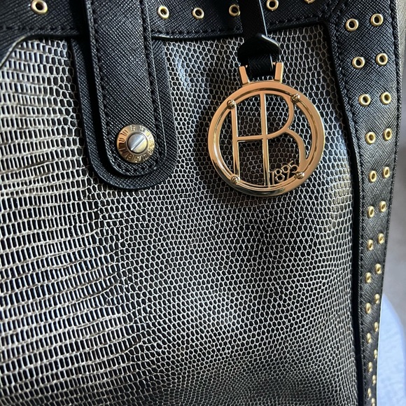 Mint condition Henri Bendel purse - Picture 2 of 6